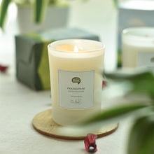 Load image into Gallery viewer, Scented Soy Candle (Frangipani)
